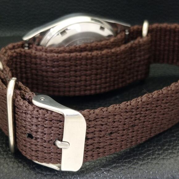 Vintage 1971 Citizen Automatic Mens Silver Watch W/daydate & Gold accents - Picture 2 of 9